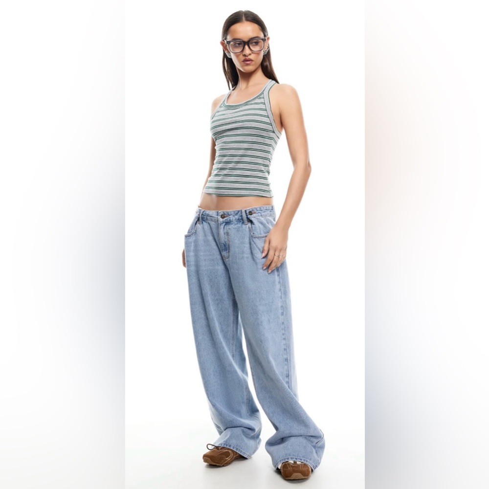 NWT LIONESS “She’s All That” Women’s Light Blue Baggy Jeans